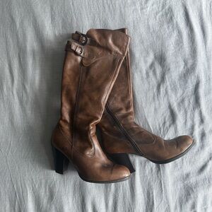Brown Leather Boots with Buckle Detail